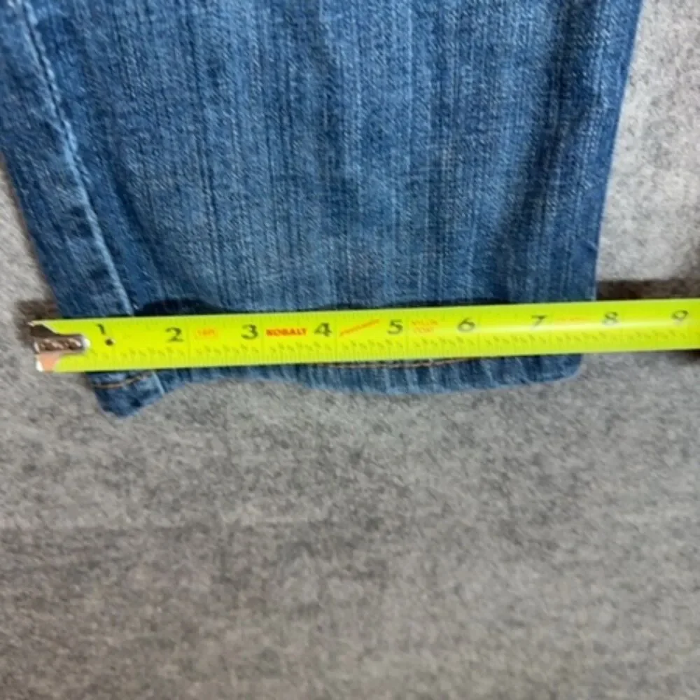 Levis note missing